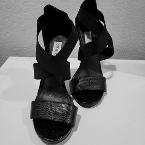 Steve Madden Maarla USED black heels